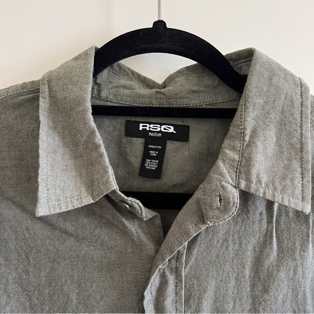 Tillys RSQ short sleeve button up
